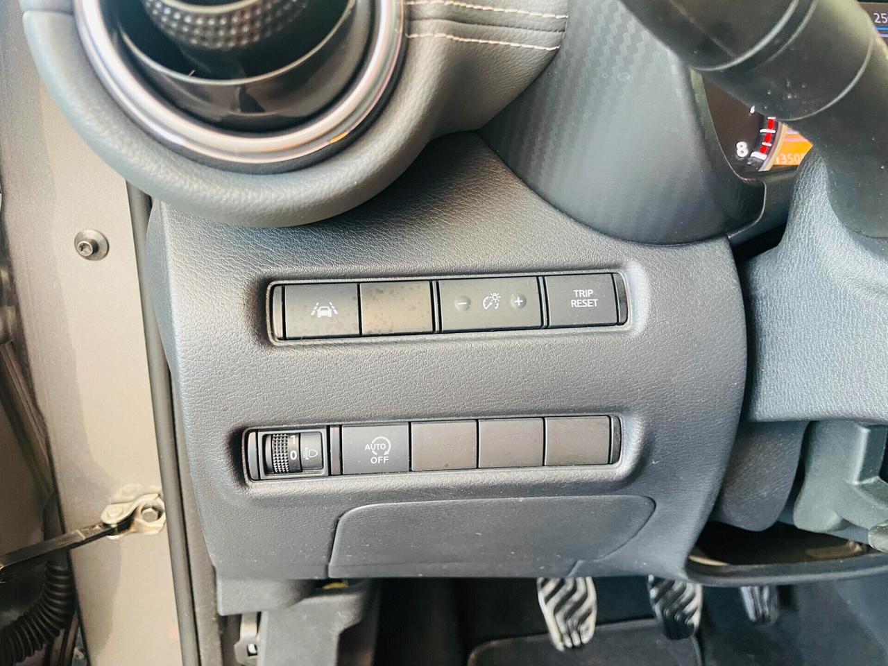 Nissan Juke 1.0 DIG-T 114 CV Tekna