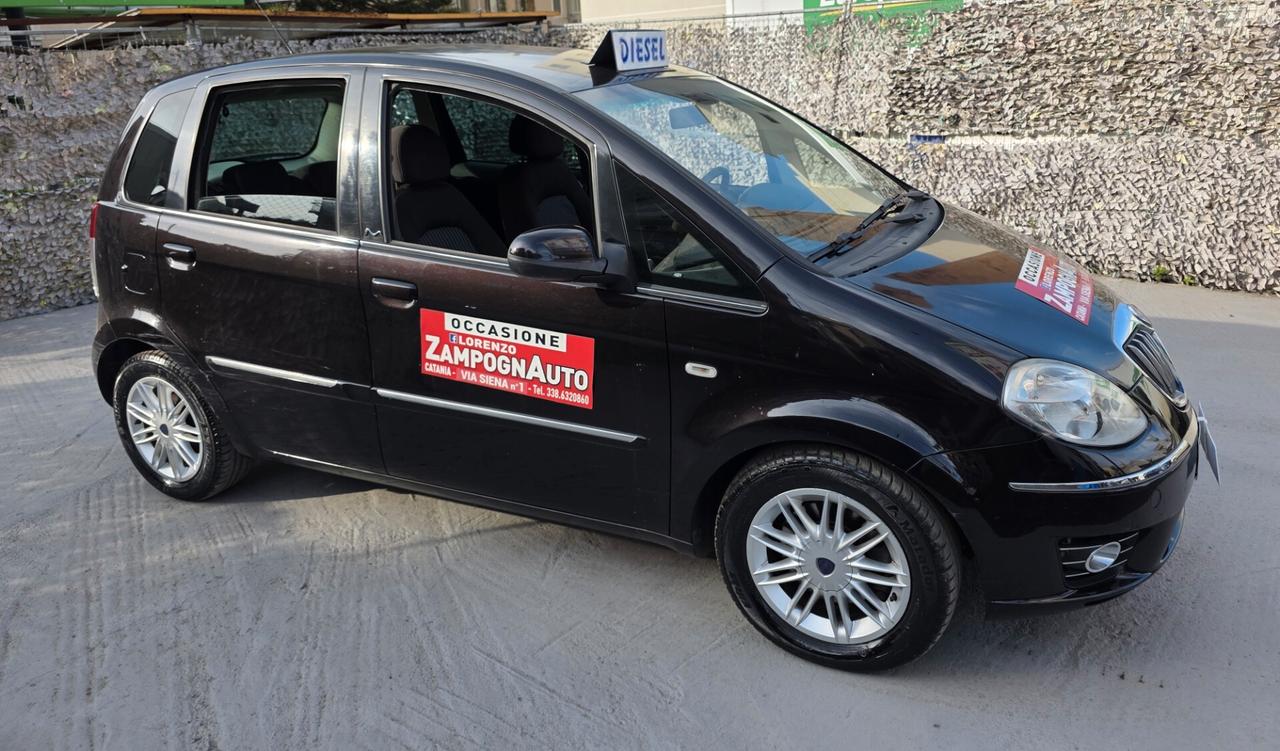 Lancia MUSA 1.3 Mjt 95CV Platinum X NEOPATENTATO ZAMPOGNAUTO CT