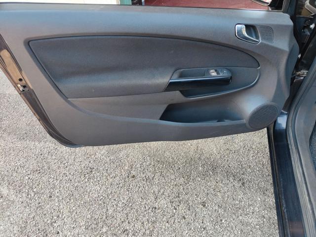 OPEL Corsa 1.2 BENZINA Modello Sport ( GARANZIA )
