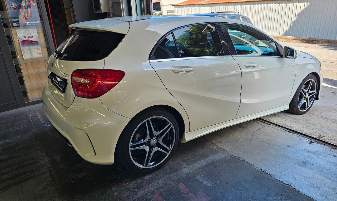 Mercedes-benz A 180 Automatic Premium AMG - 2015