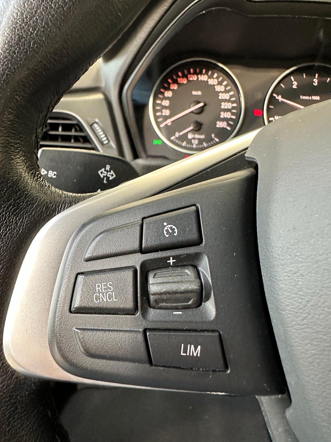 BMW 216 d Active Tourer Advantage - LED - Navi - Sedili Risc