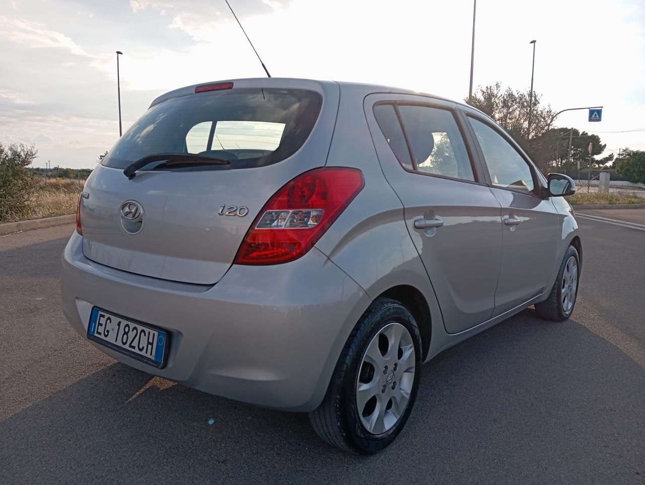 Hyundai i20 1.2 5p. Classic