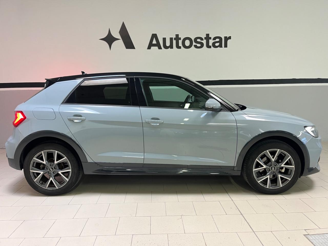Audi A1 citycarver 30 TFSI S tronic S Line edition