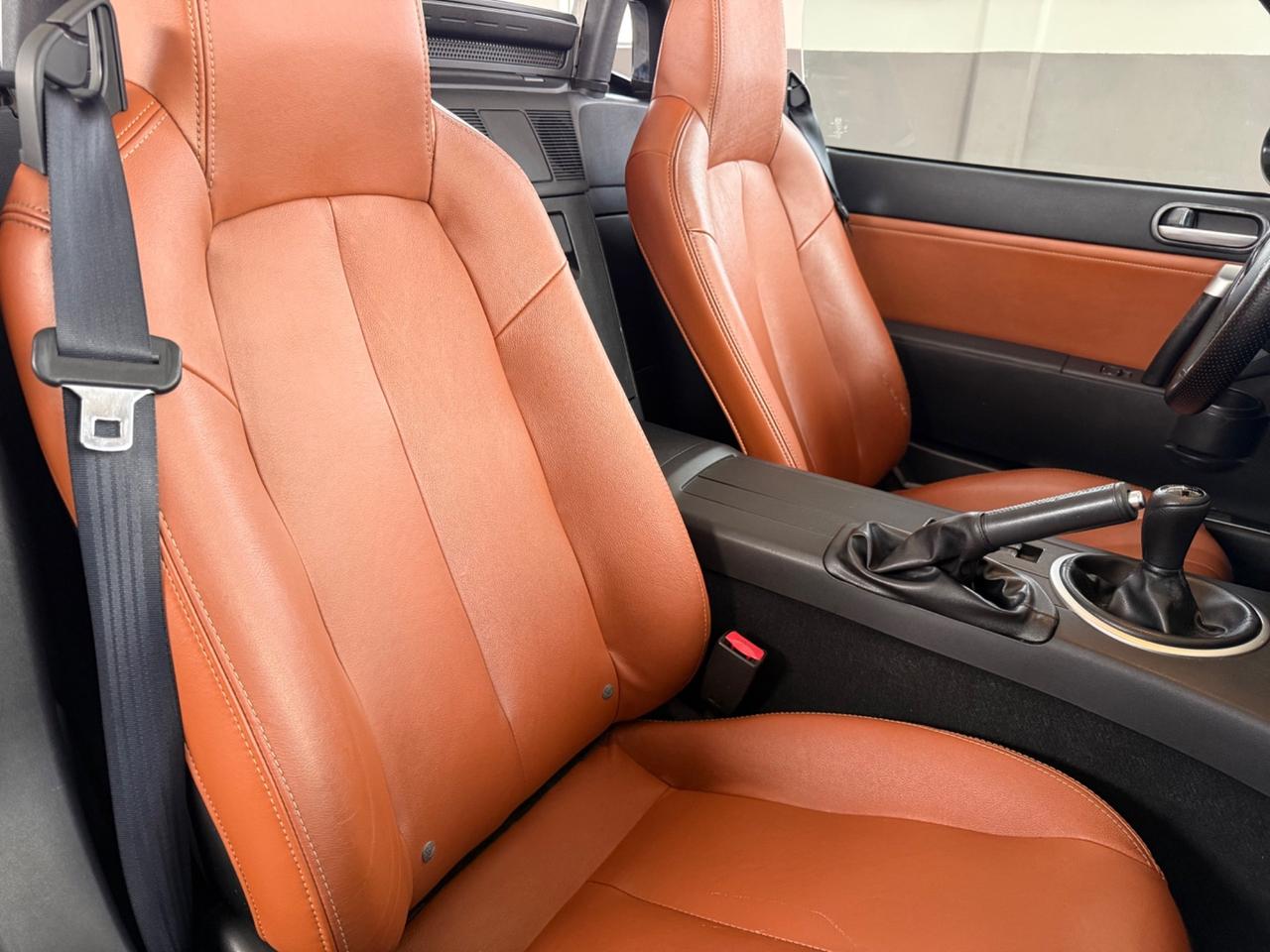 Mazda MX-5 Roadster Coupé 1.8L Fire