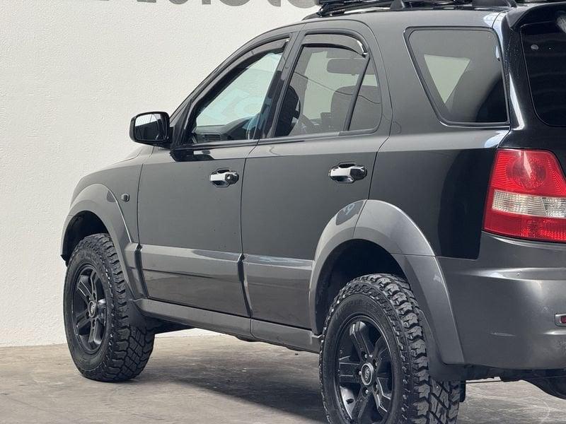 Kia Sorento 2.5 crdi 16v EX Kit Rialzo Gomme tassellate Overland