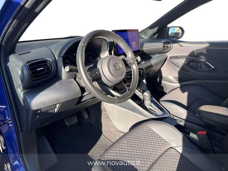 Toyota Yaris Yaris 1.5h 130 Lounge
