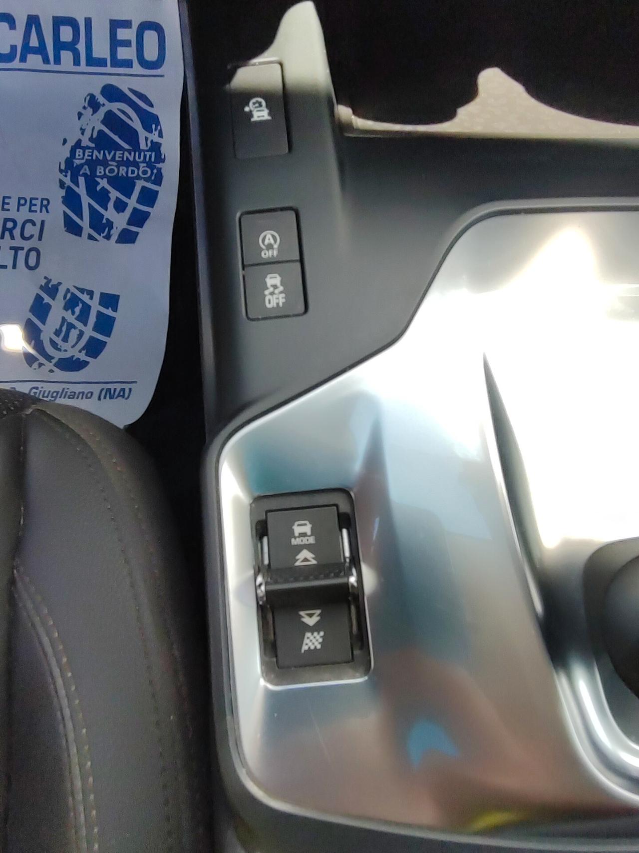 Jaguar E-Pace 2.0 BENZINA 200cv R-Dynamic S