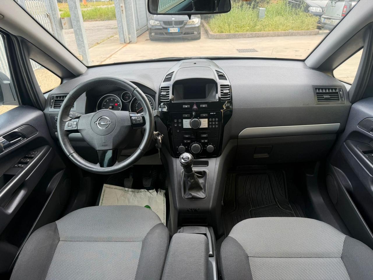 7 POSTI !! METANO zafira 1600 turbo metano 2014