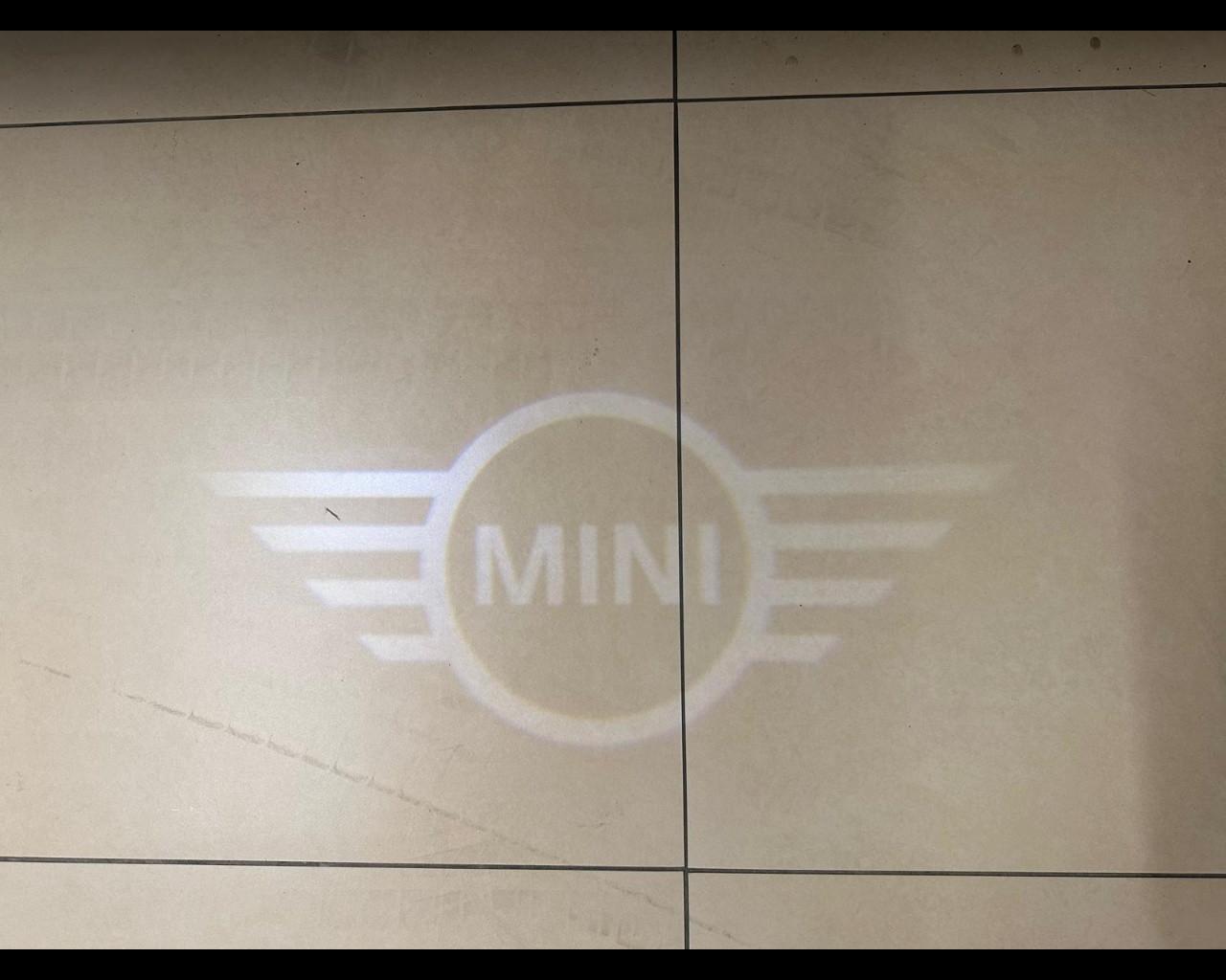 MINI Mini Countrym.(F60) - Mini 2.0 Cooper SD Yours Countryman ALL4