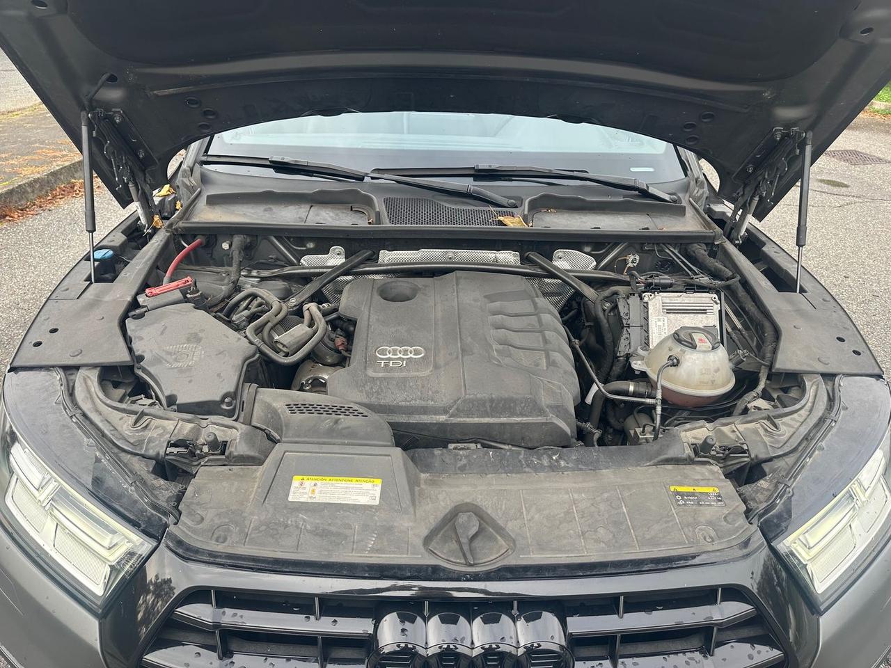 Audi Q5 S Line 2.0 40 TDI #7433