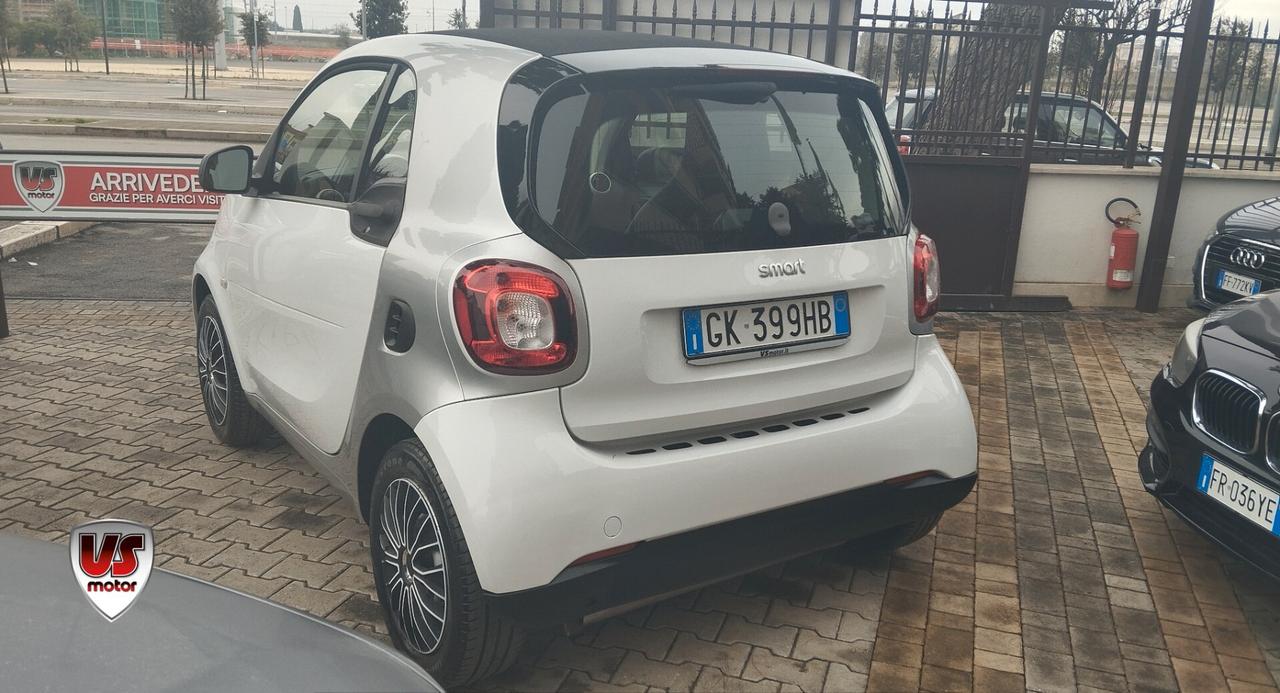 SMART FORTWO 1.0 BENZ NAVI -PREZZO PROMO