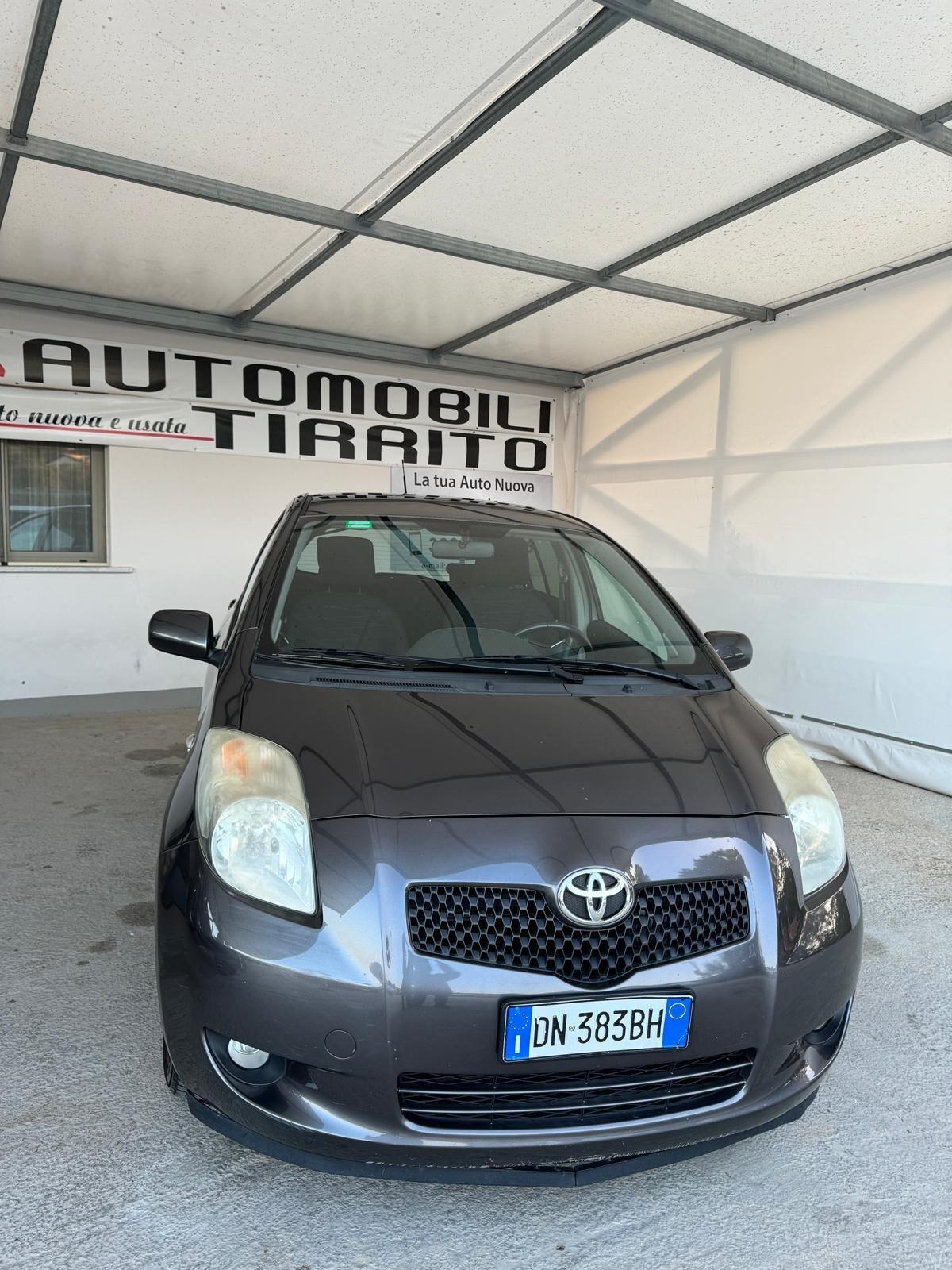 Toyota Yaris 1.4 D-4D 3 porte Navi