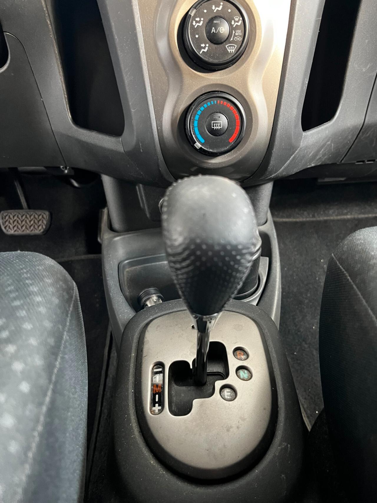 TOYOTA YARIS 1.3 5 porte M-MT S