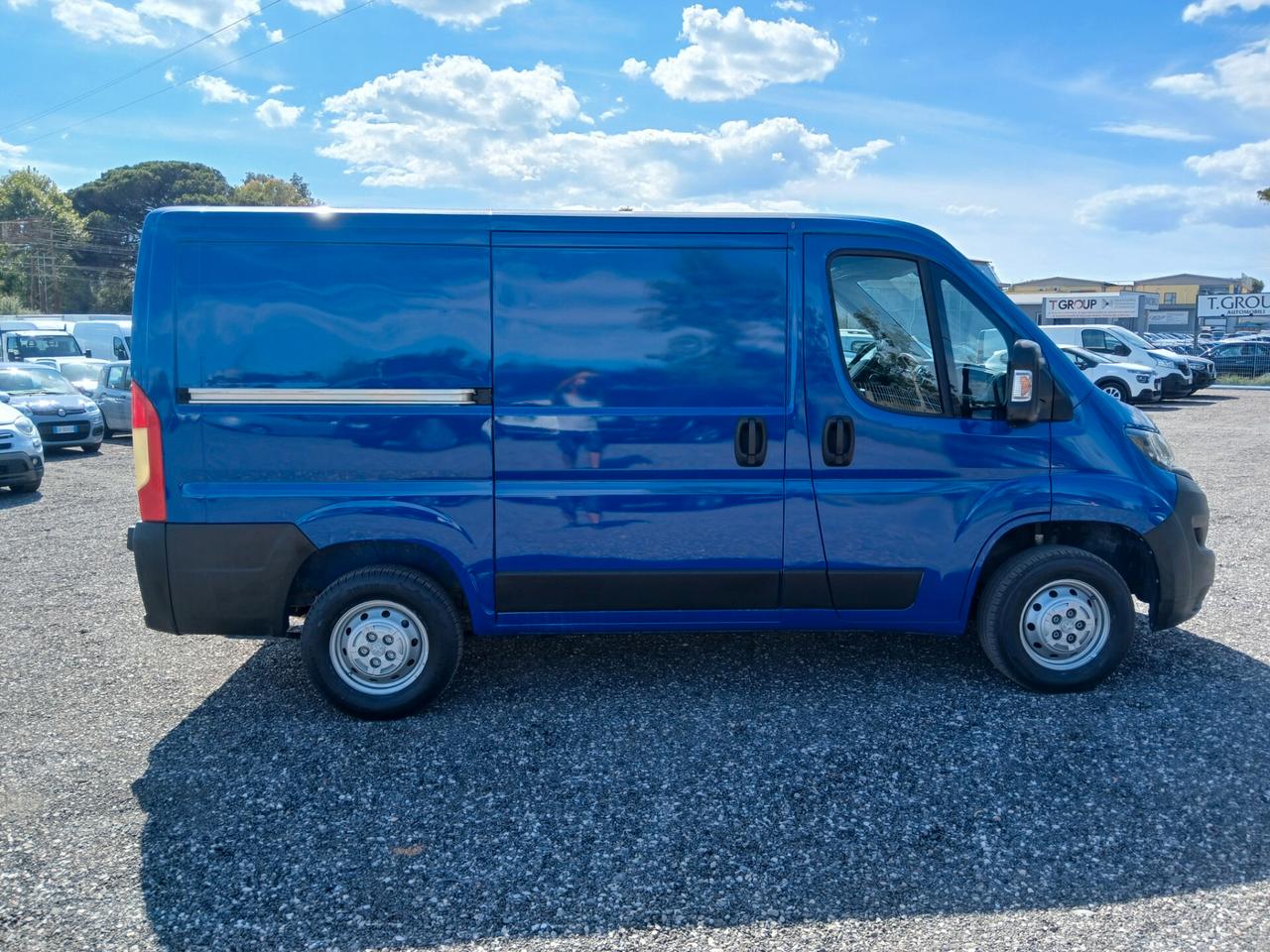 Peugeot Boxer 330 2.2 BlueHDi 120 S&S PC-TN Furgone