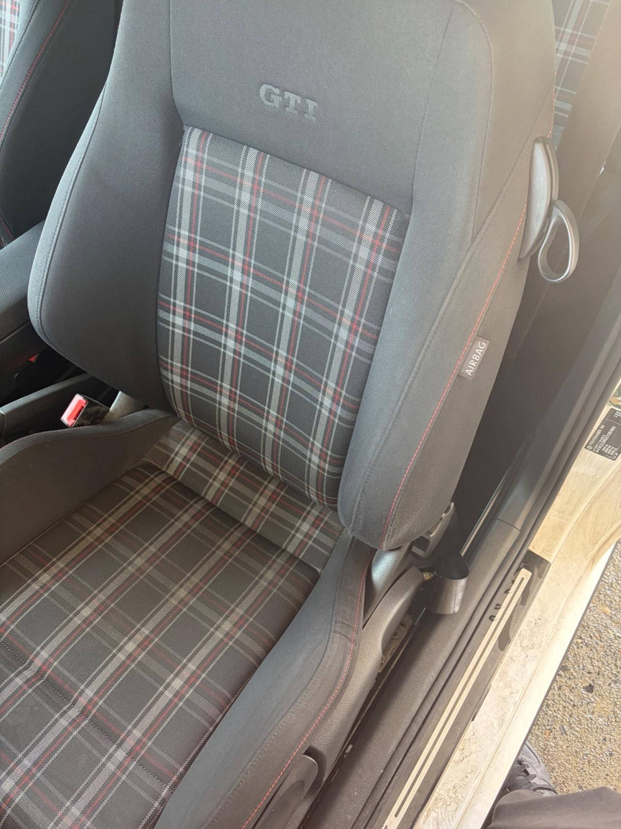 Volkswagen Polo 1.4 TSI DSG 3 porte GTI
