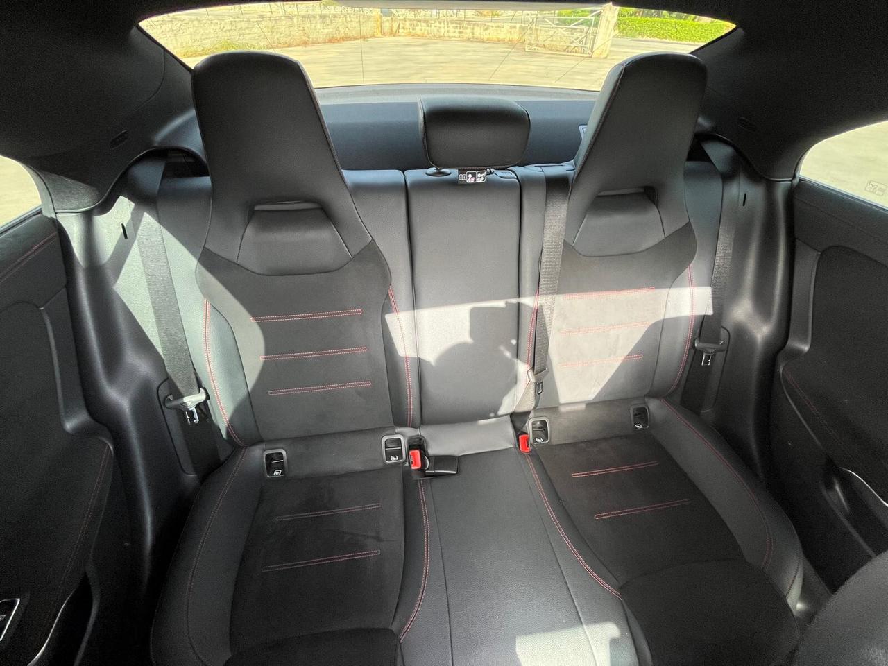 Mercedes-benz CLA 200 d Automatic Premium