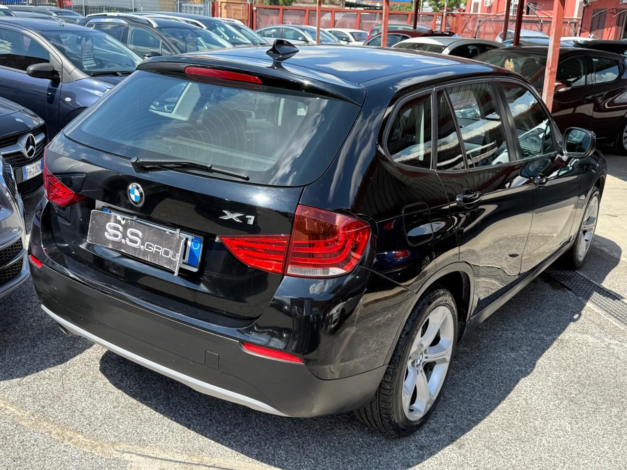 X1 xDrive18d Futura-unipro-130 mila km -rate