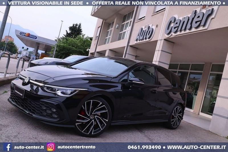 Volkswagen Golf 8 GTD DSG 2.0 TDI 200CV 19 IQ.LIGHT LED