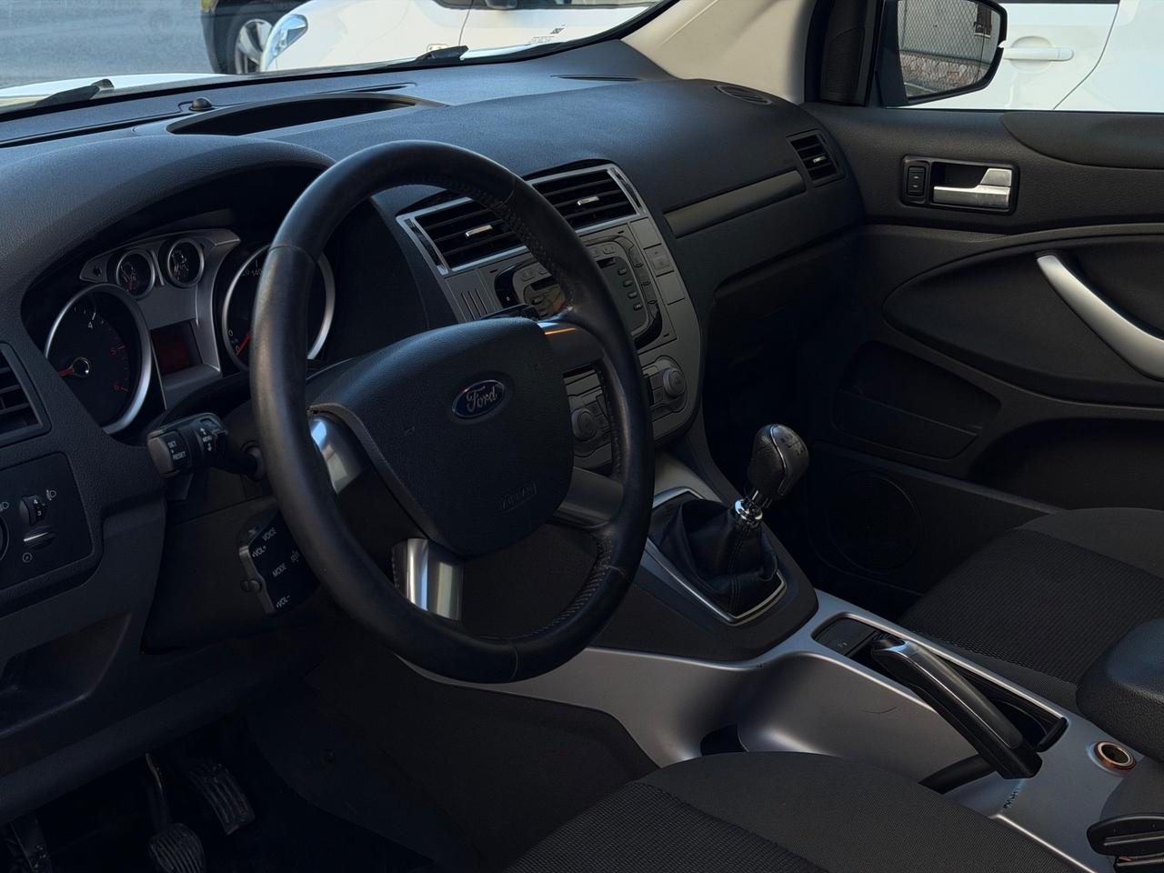 Ford Kuga 2.0 TDCi 140 CV