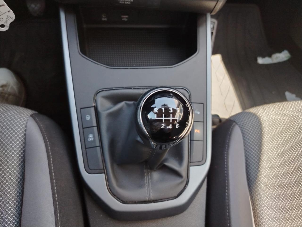 Seat Arona 1.0 TGI Style - 90 cv Metano - Bollo Ridotto - NEOPATENTATO