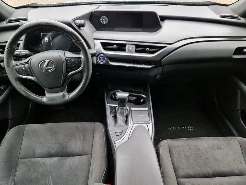 Lexus UX Hybrid Executive
