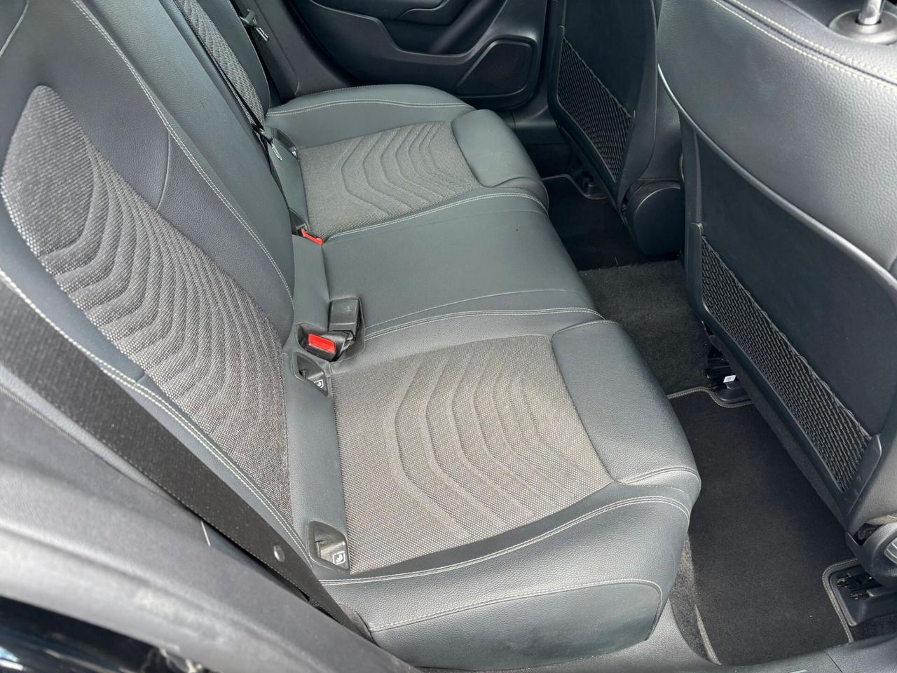 Mercedes-benz A 180 d Automatic Business Extra