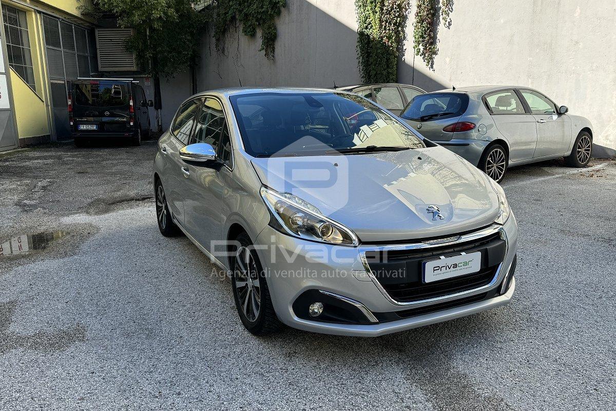 PEUGEOT 208 PureTech 82 5 porte Allure