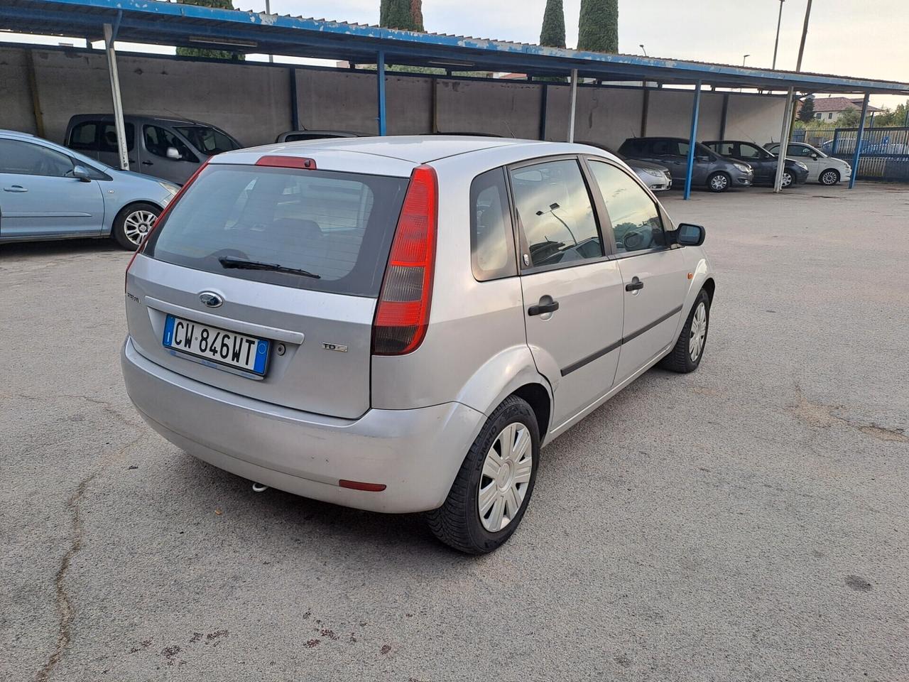 Ford Fiesta 1.4 TDCi 5p. Ghia