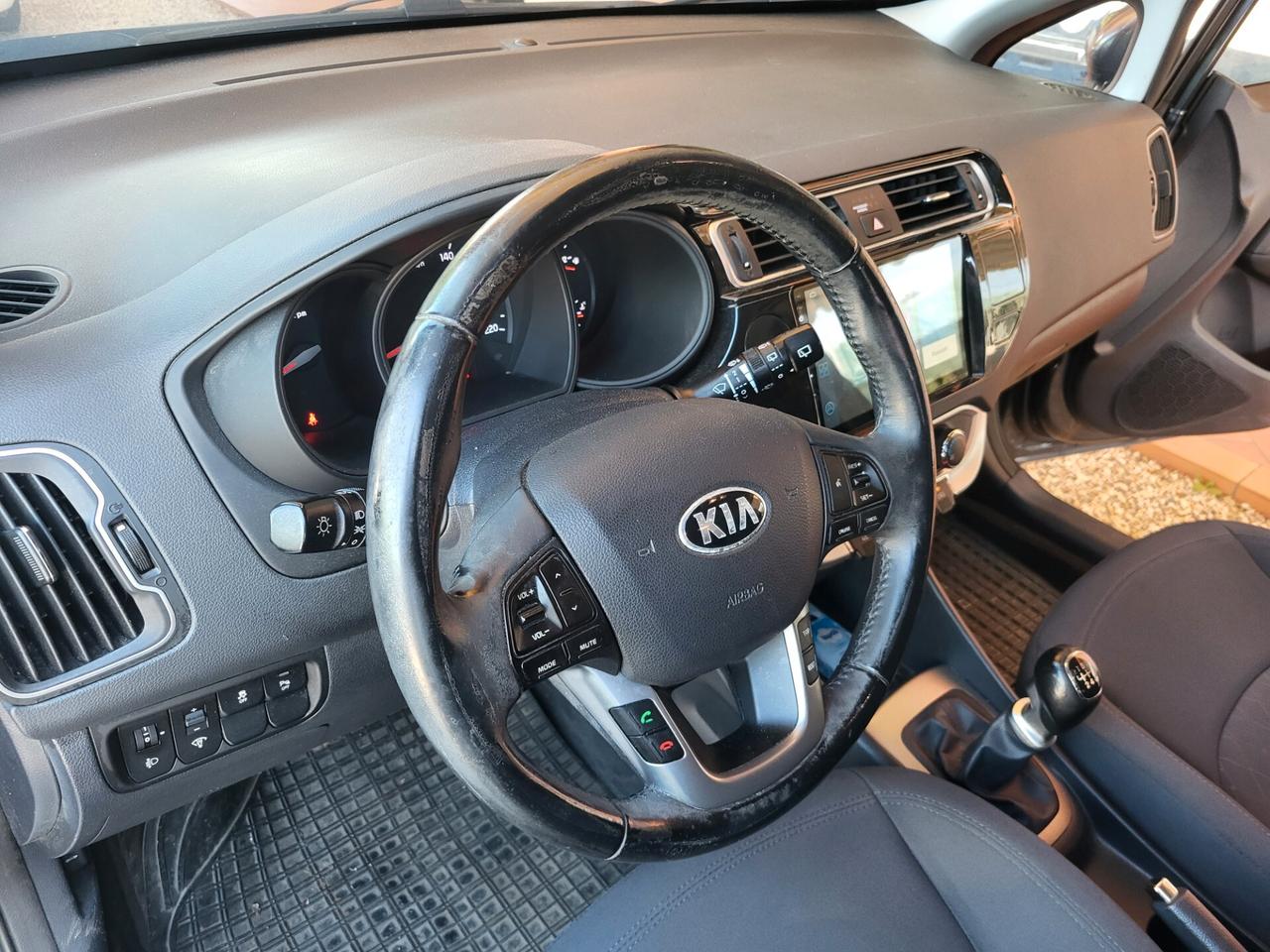 Kia Rio 1.1 CRDi 5p. Cool