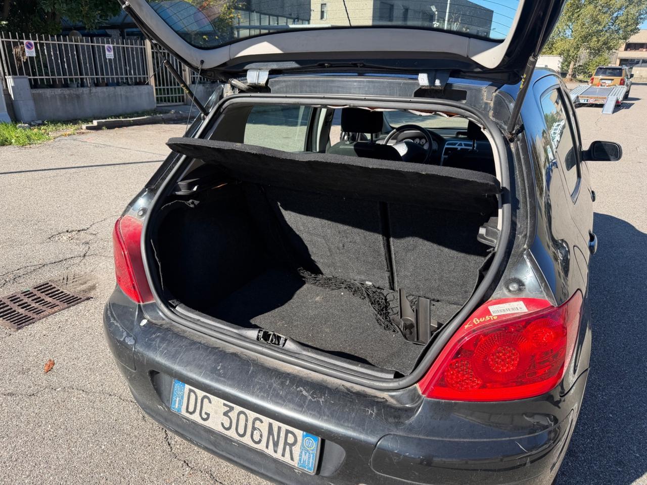 PEUGEOT 307 1.6HDI FRIZIONE DA FARE