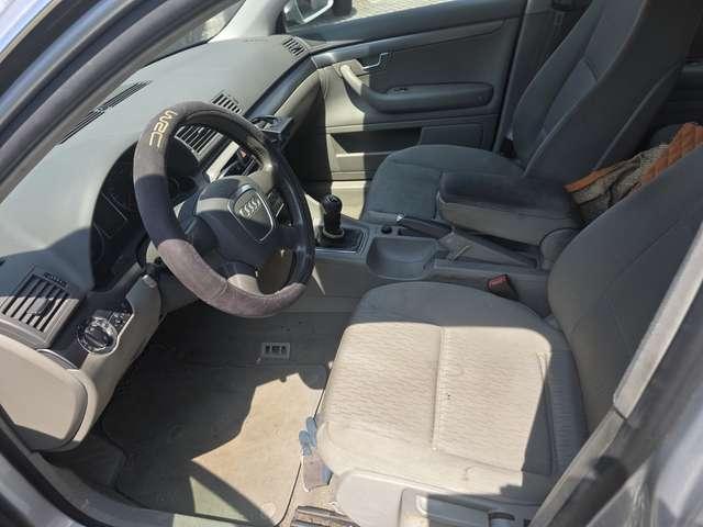 Audi A4 2.0 tdi Sport