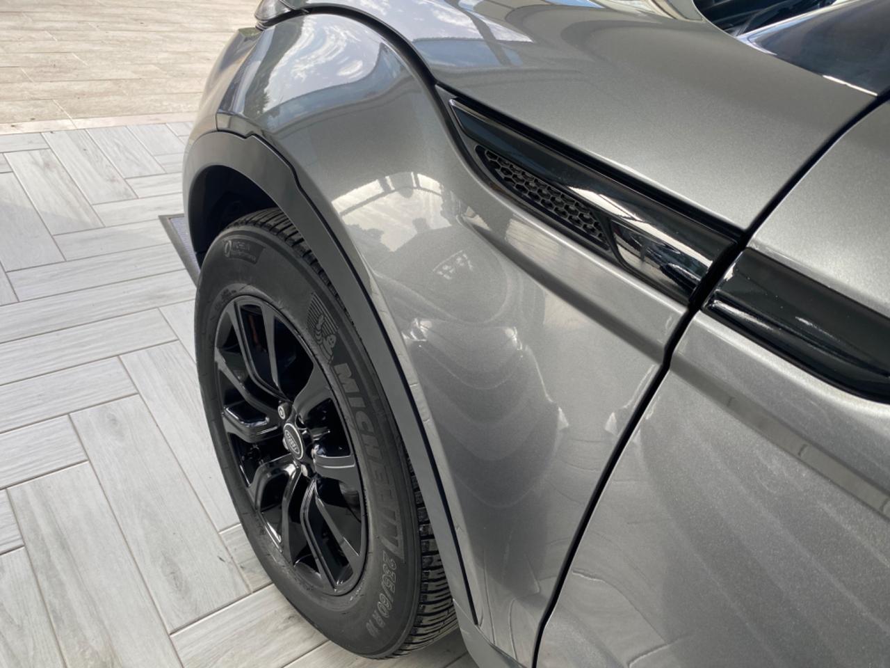 Range Rover Evoque 2.0D 150cv GREY&BLACK EDITION2018