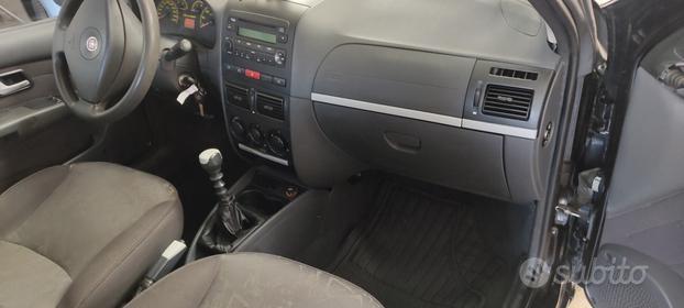 Fiat Fiorino FIAT STRADA 1.3 MJET 85 CV