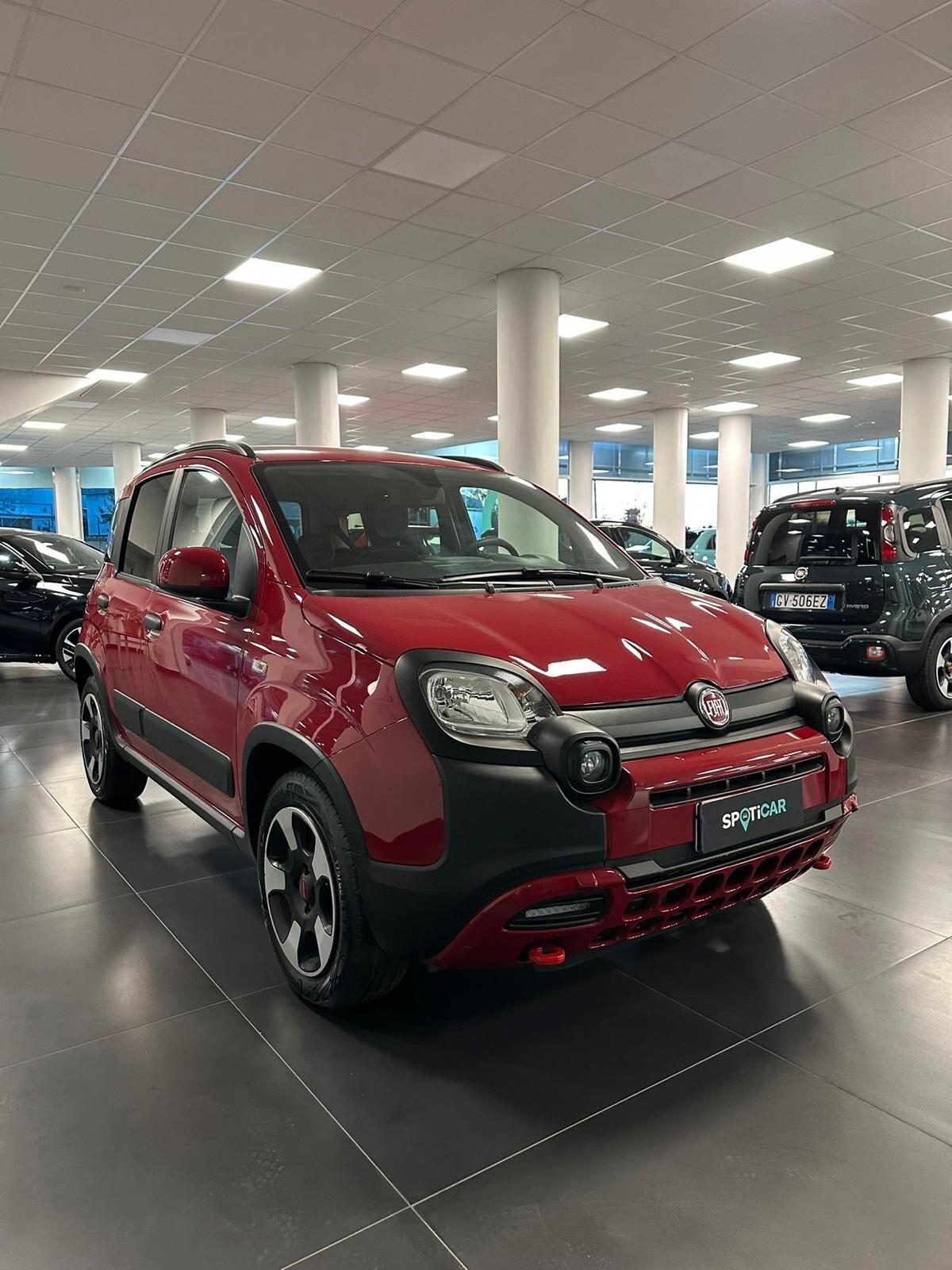Fiat Panda 1.0 FireFly S&S Hybrid cross