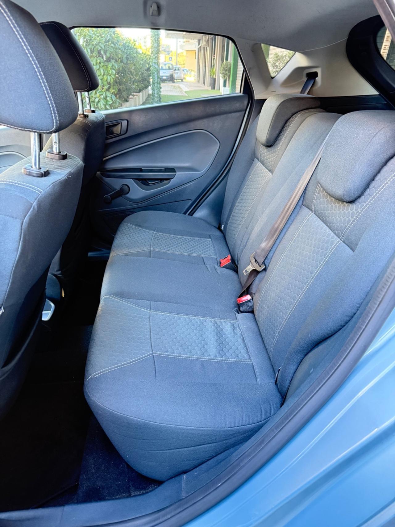 Ford Fiesta 1.4 5 porte Bz.- GPL Titanium