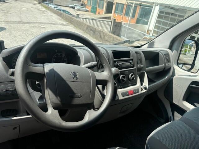 Peugeot Boxer 330 2.2 HDi/120CV PC-TN Furgone
