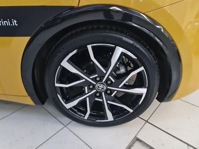 Toyota Prius Plug-in Hybrid Lounge