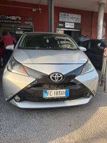 Toyota Aygo 1.0 VVT-i 69 CV 5 porte x-play