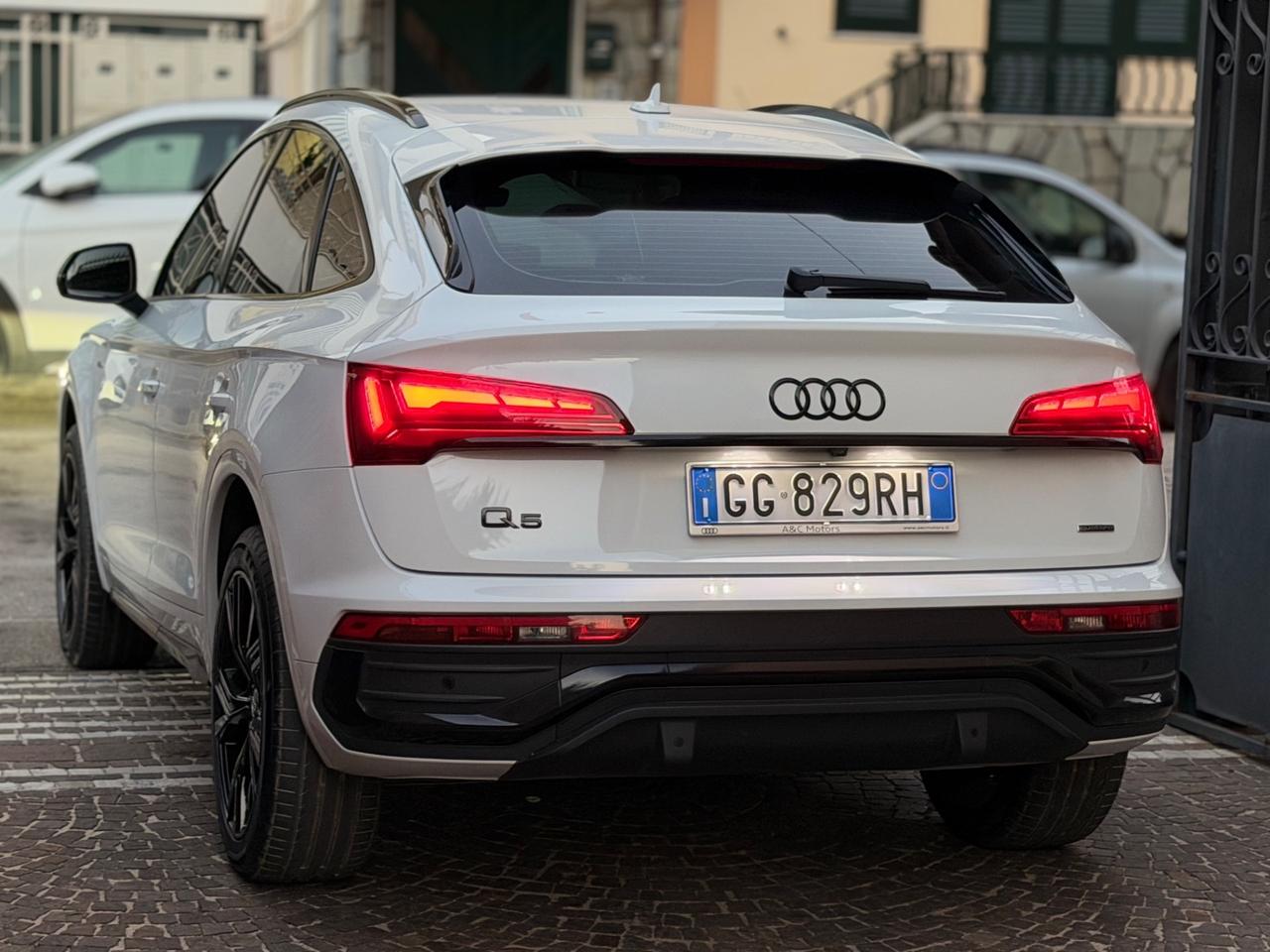 Audi Q5 40 TDI quattro S tronic line plus