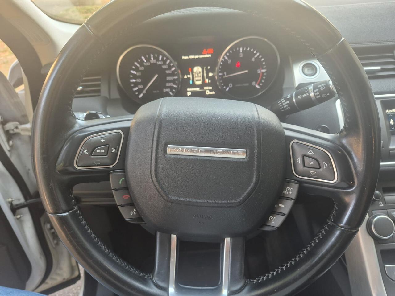 Land Rover Range Evoque 2.2 TD4 5p. Prestige