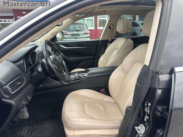 MASERATI Levante Levante 3.0 V6 250cv auto - FG551TC