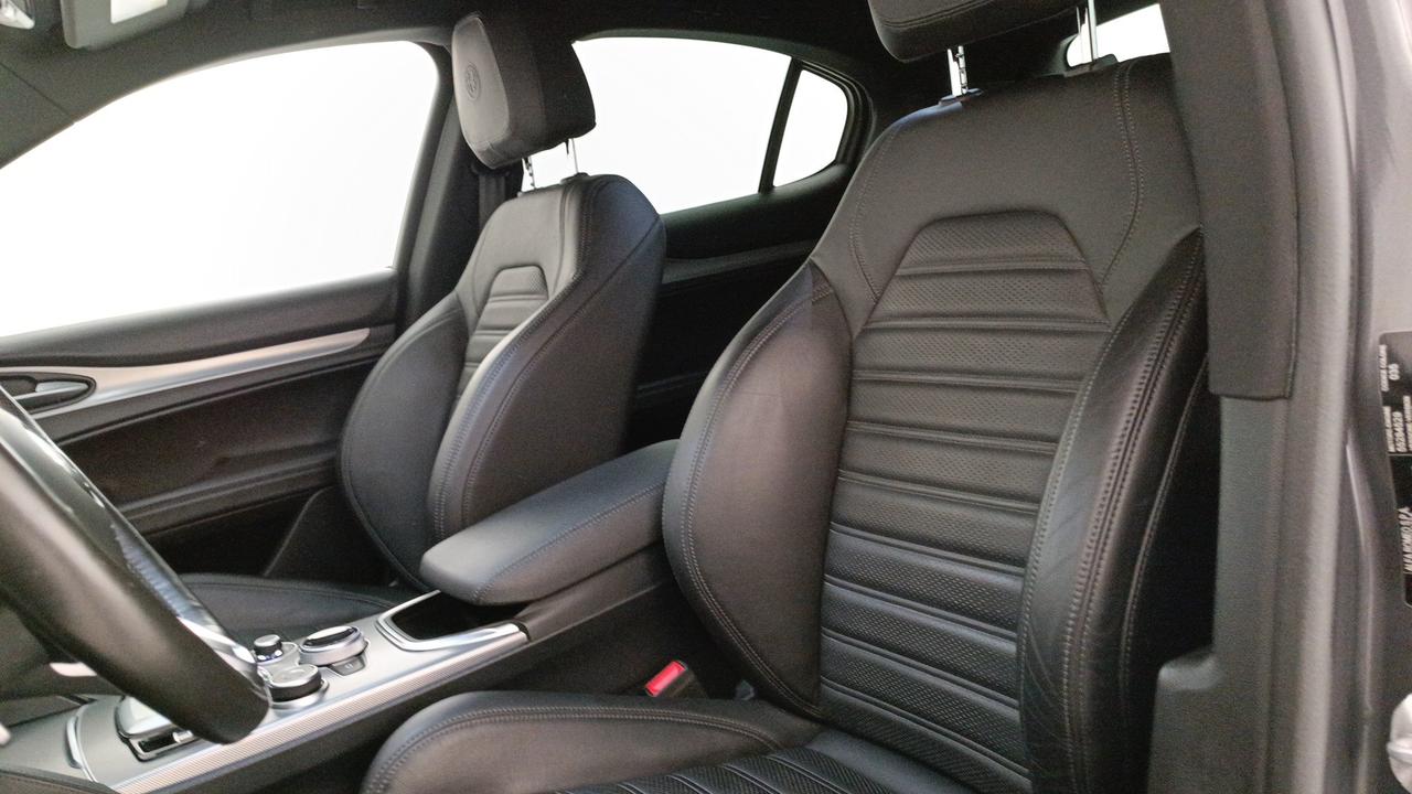 ALFA ROMEO Stelvio 2020 - Stelvio 2.2 t Veloce Q4 210cv auto