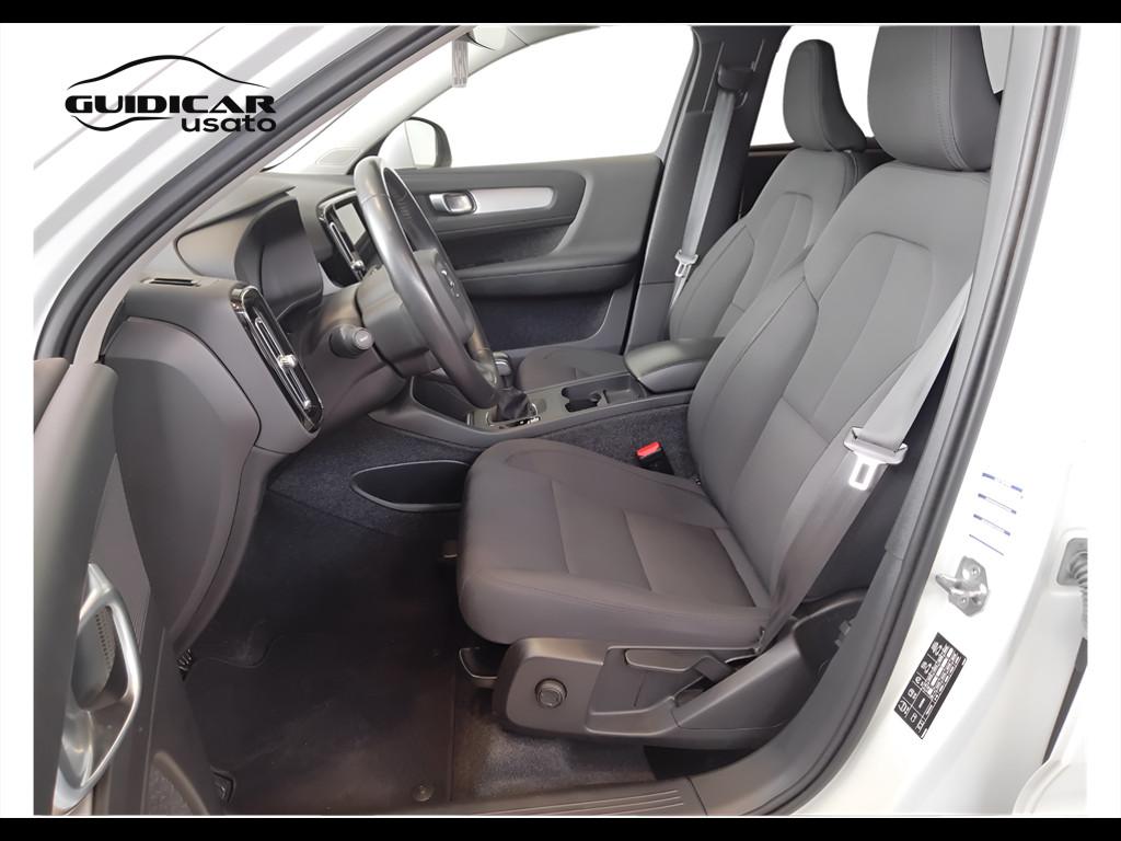 VOLVO XC40 - XC40 1.5 t2 Momentum Pro my21
