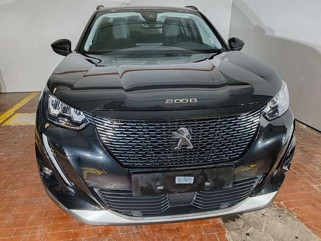 Peugeot 2008 1.2 130cv Allure con Car Play + Telecamera