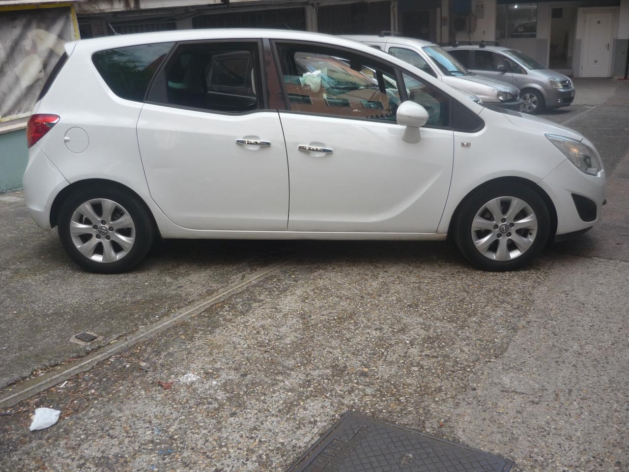 Opel Meriva 1.4 Turbo 120CV Cosmo