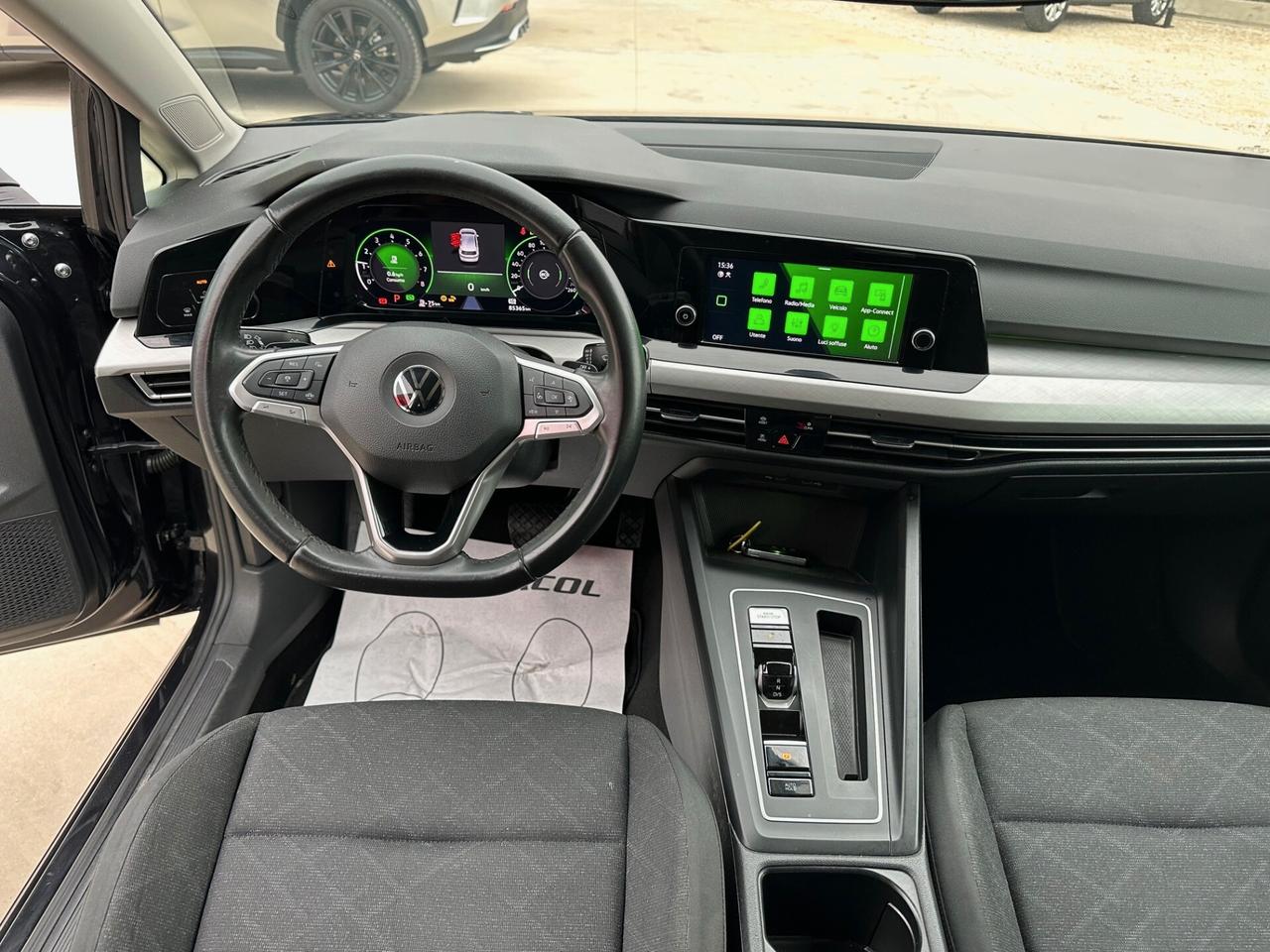 Volkswagen Golf 1.5 TGI DSG Life
