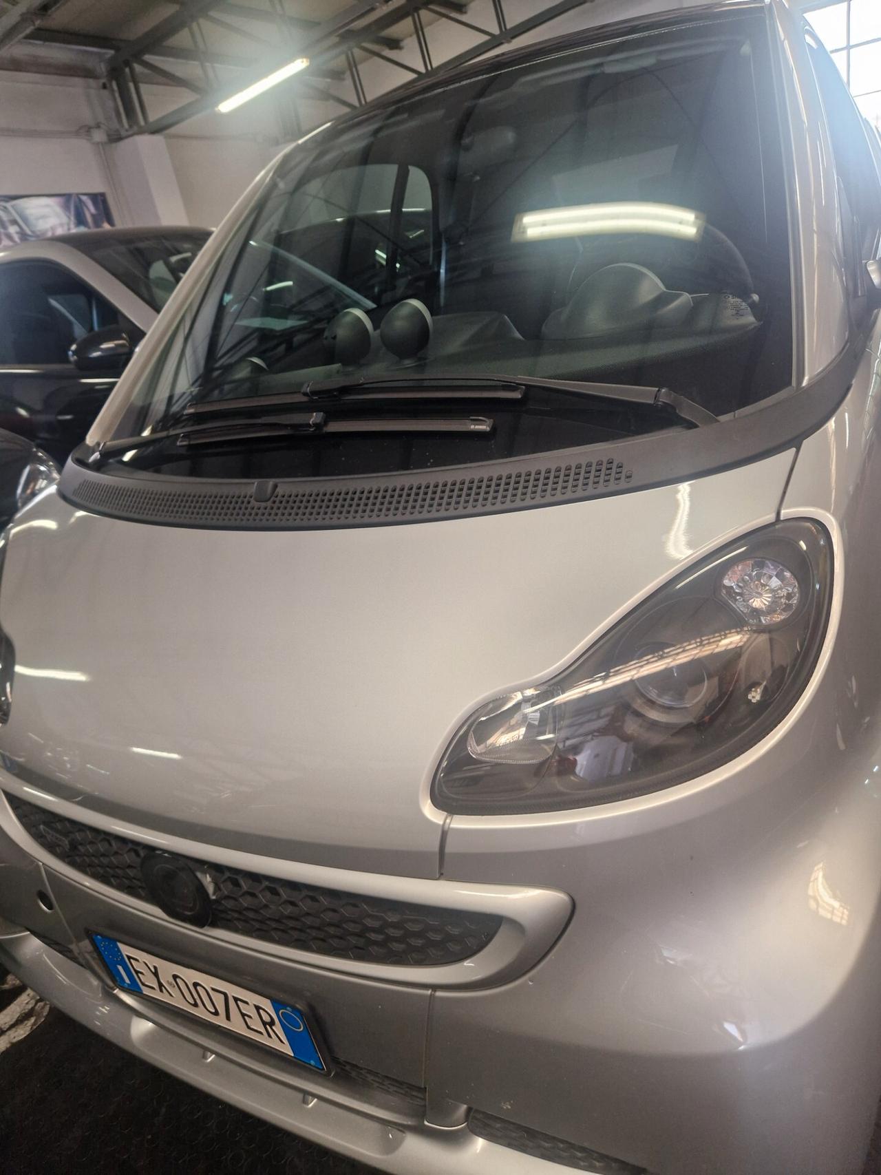BRABUS Xclusive 102cv 2014 motore revisionato frizione nuova garanzia