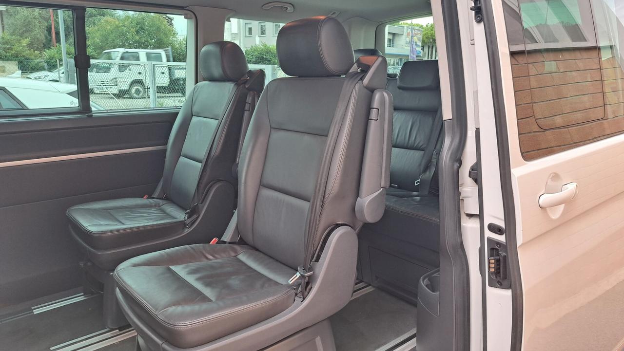 Volkswagen Multivan 2.0 BiTDI 180CV DSG 7 Posti