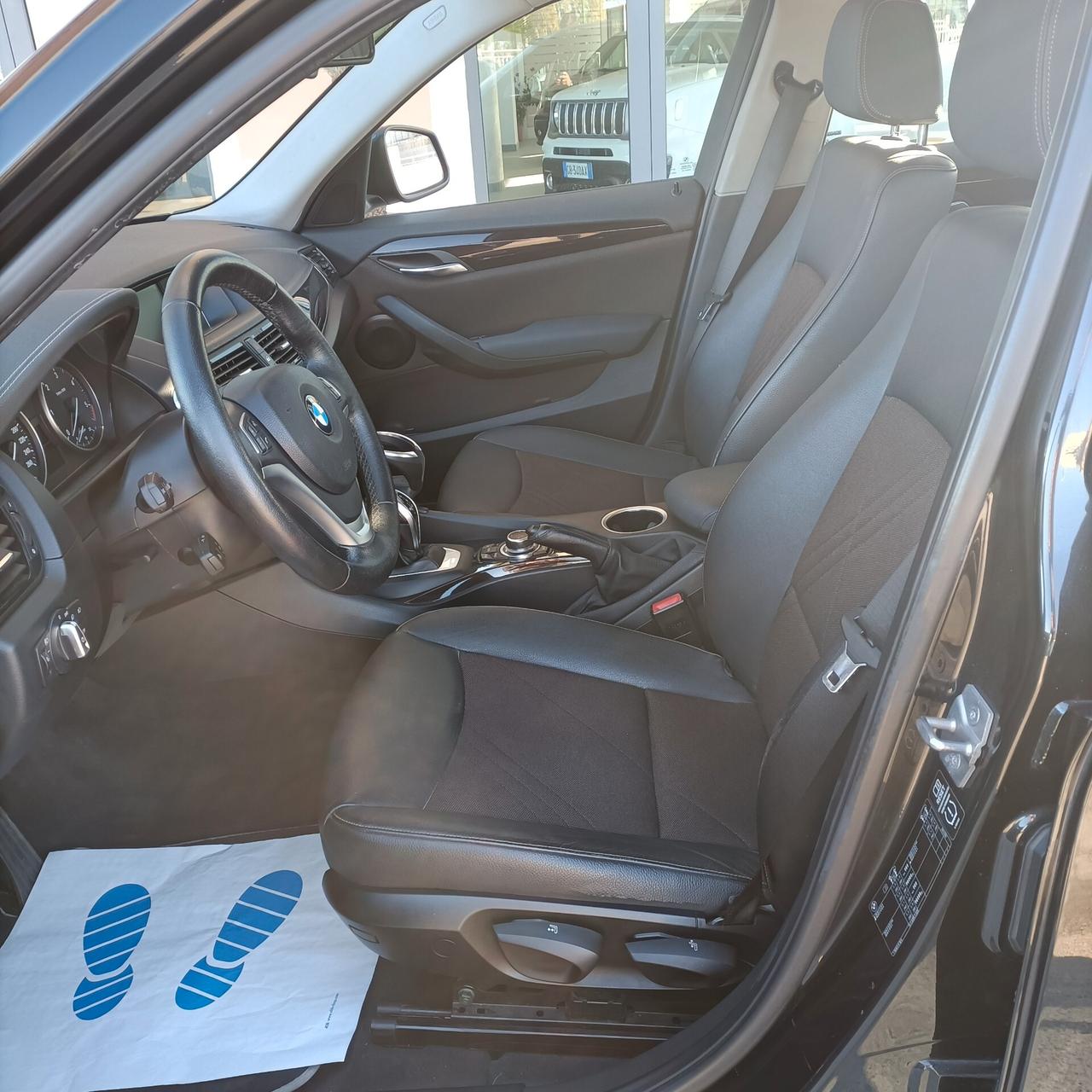 Bmw X1 sDrive18d X Line