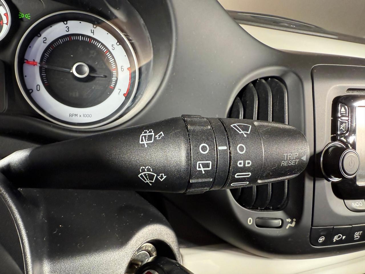 Fiat 500L 1.4 t-jet lounge SOLO 50000 KM